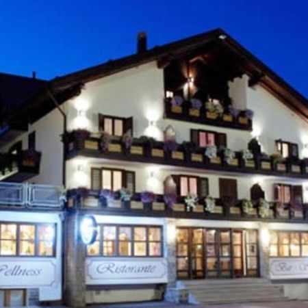 Hotel Presena Пассо-дель-Тонале Экстерьер фото